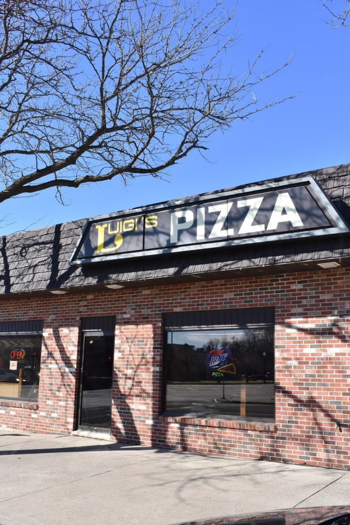 Luigi's Pizza