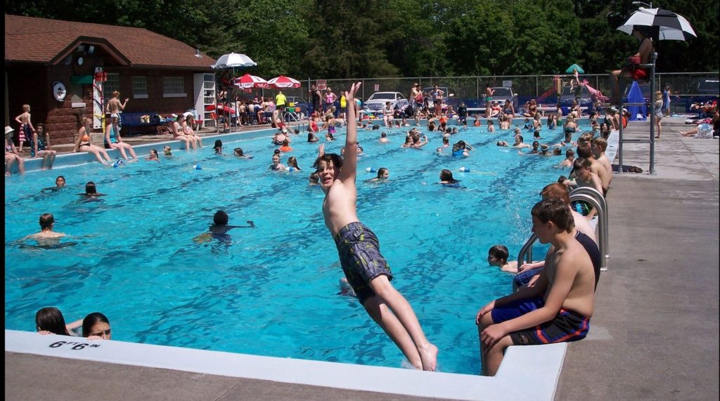 Glen Park Pool / Splash Pad